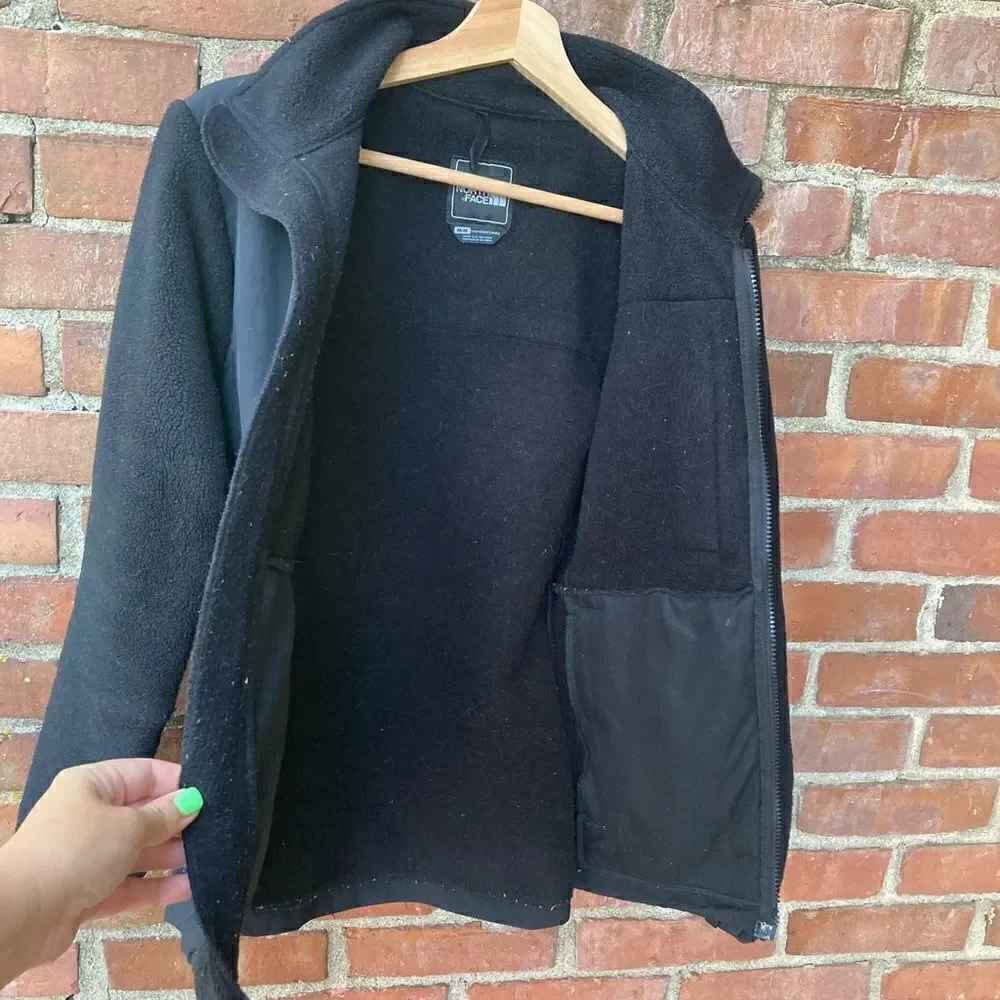 The North Face Women’s Polartec Fleece Zip Up Jacket Coat